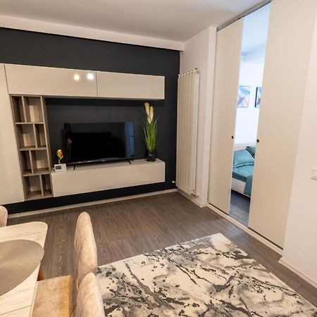 New Home Studio Zalau Bagian luar foto