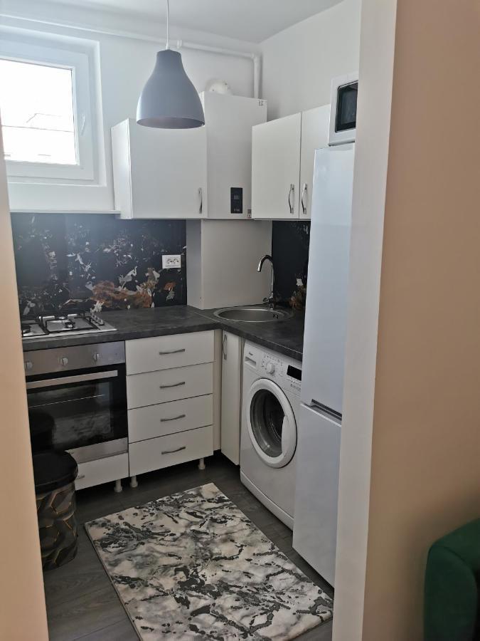 New Home Studio Zalau Bagian luar foto